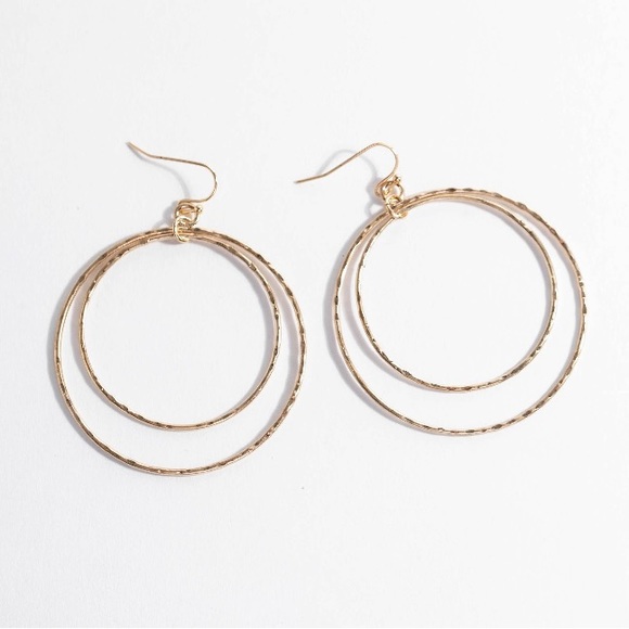 5/$25 Misc Bundle Deal - Geometric Hoop Earrings - Picture 2 of 2